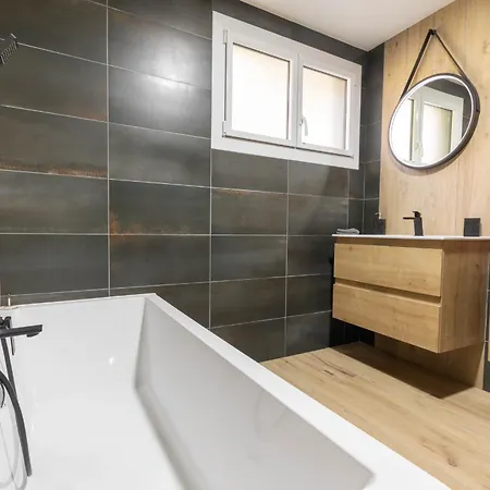 Le Nicolas Apartment